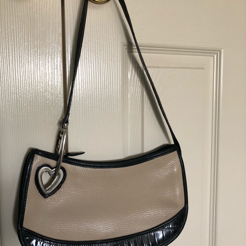 Brighten handbag